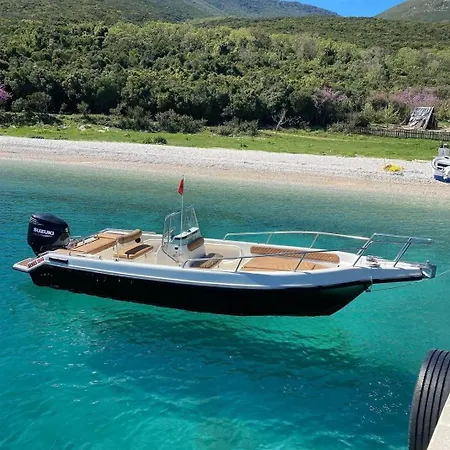 보트호텔 Boat Ventures *