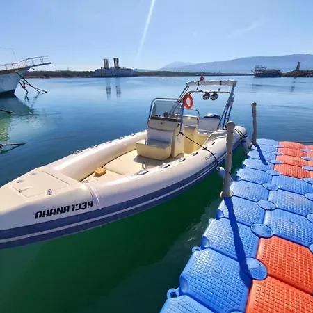 Hotel na wodzie Boat Ventures Wlora